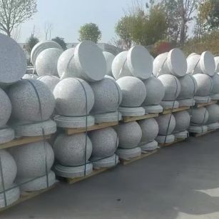 漯河 白麻花岗岩石材圆球，石球，挡车球，隔离球，景观石球，风水球等