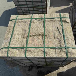 漯河 黄金麻花岗岩石材自然面蘑菇石成品