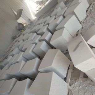 漯河 白麻花岗岩异形坐凳