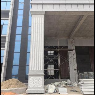 漯河 芝麻白光面花岗岩门楼大柱（罗马柱）配雕花底座