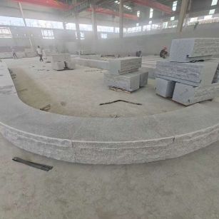 漯河 芝麻白异形坐凳，自然面光面弧形加工