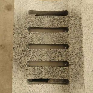 漯河 芝麻白拉丝面花岗岩U型开槽排水槽