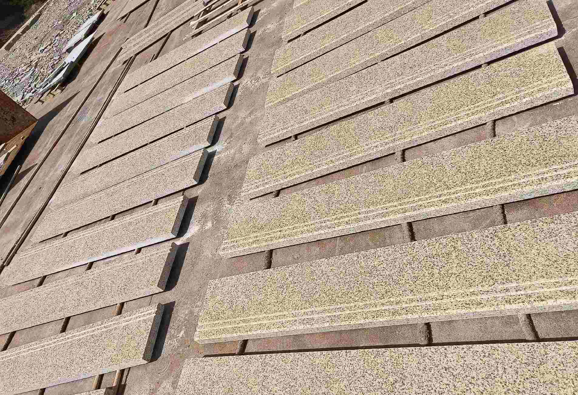 漯河 黄金麻花岗岩光面楼梯踏步