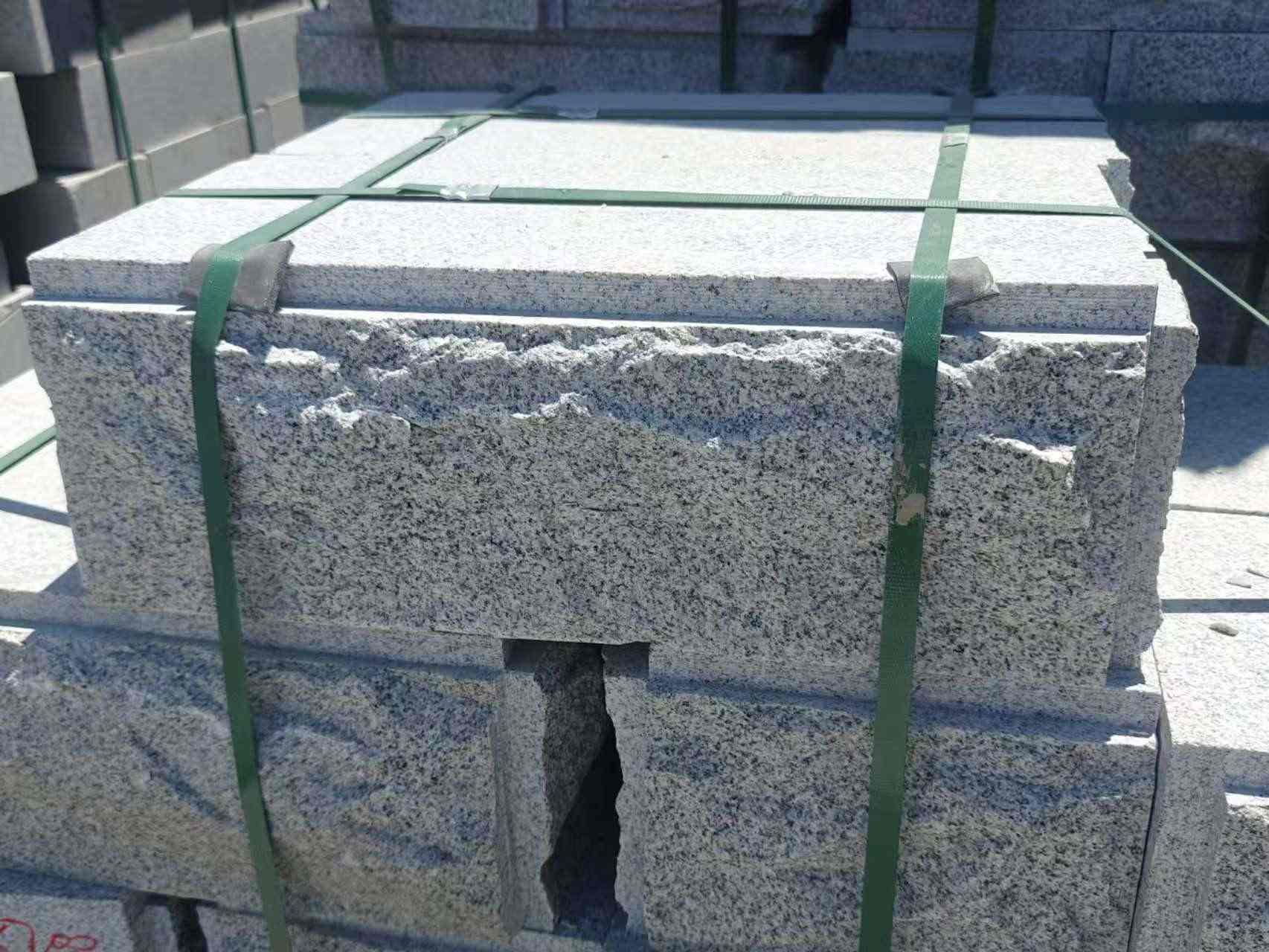 漯河 芝麻白花岗岩自然面成品