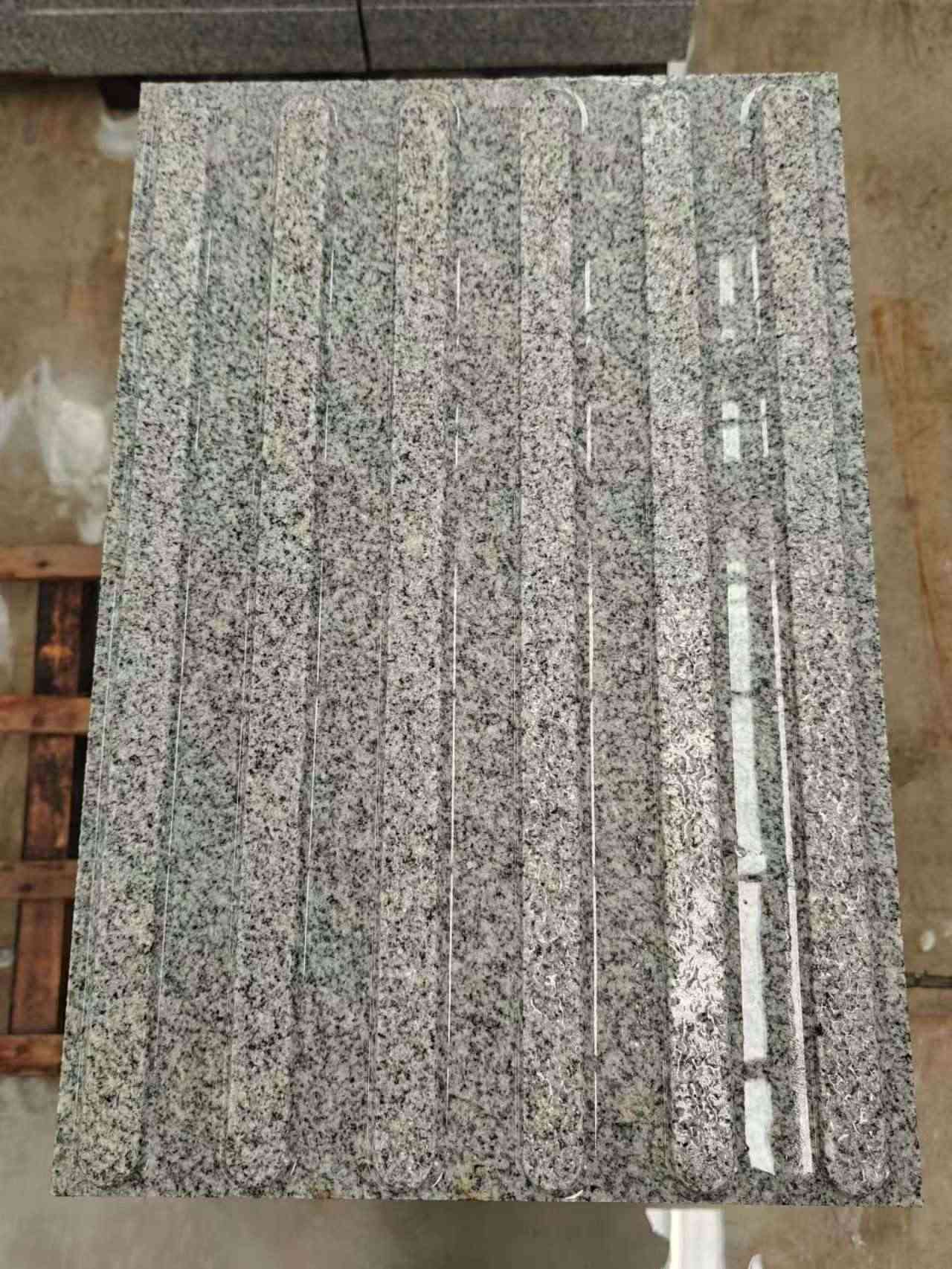 漯河 芝麻白花岗岩荔枝面雕刻盲道，盲条