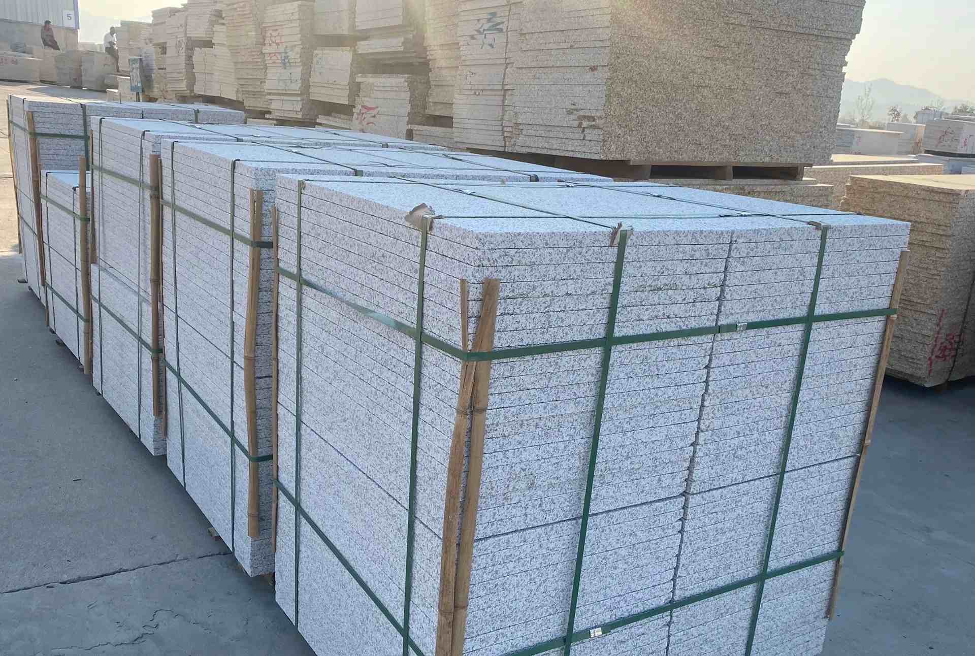 漯河 白麻花岗岩荔枝面地铺石