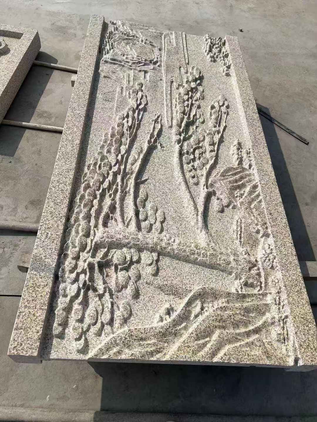 漯河 黄金麻雕刻板浮雕迎客松