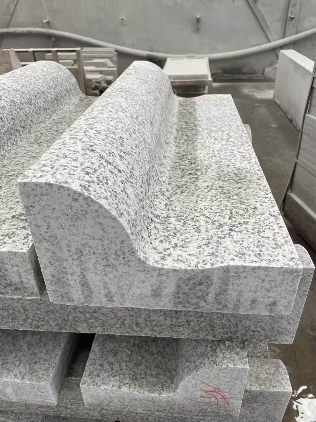 漯河 白麻花岗岩S型路沿石，路侧石，马路牙子等