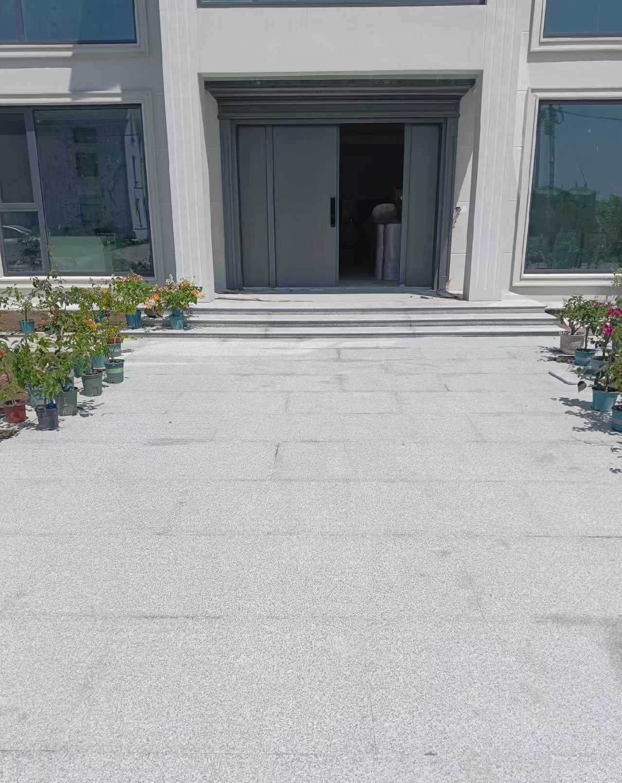 漯河 芝麻白花岗岩地铺石地面铺装