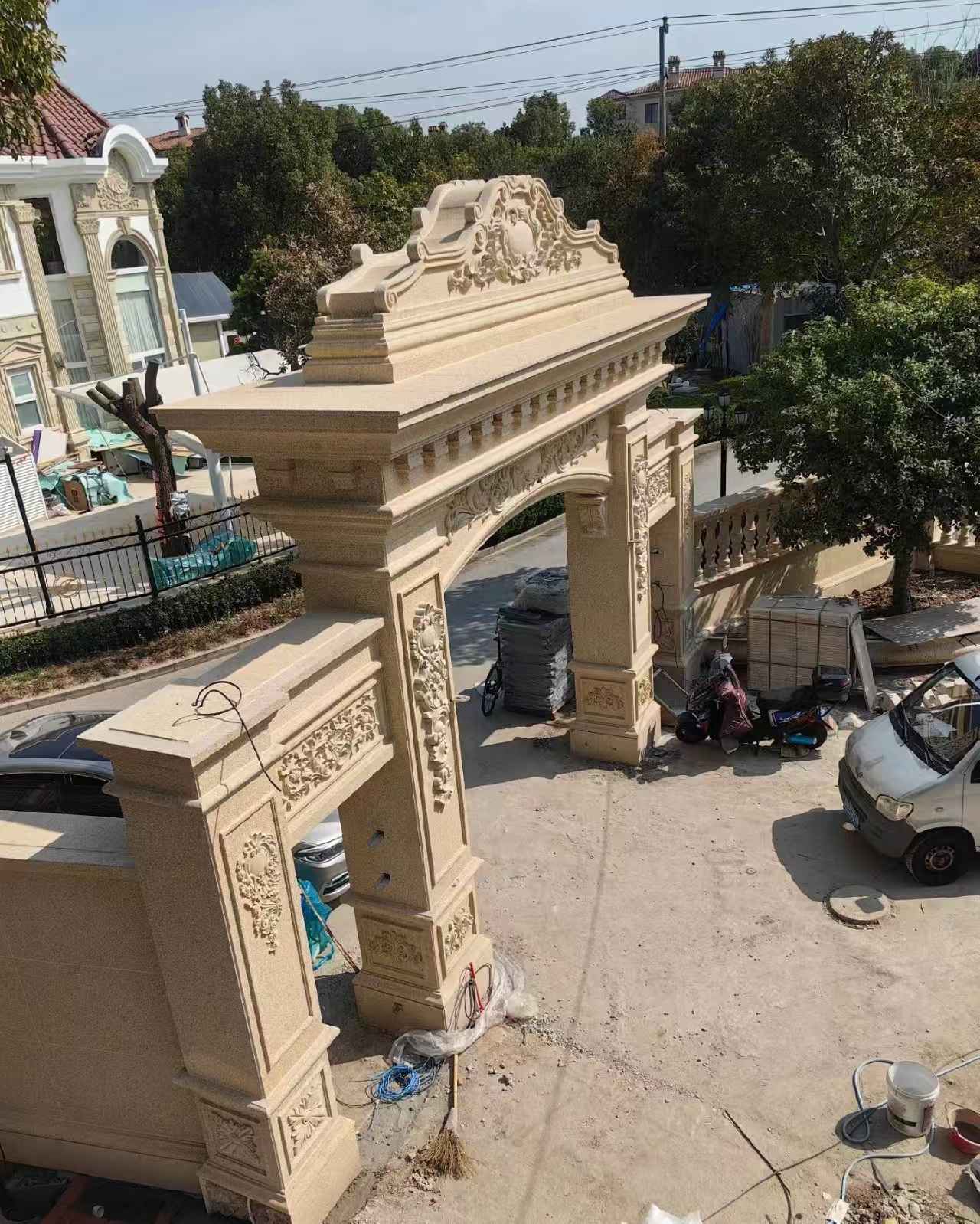 漯河 黄金麻荔枝面花岗岩别墅门楼