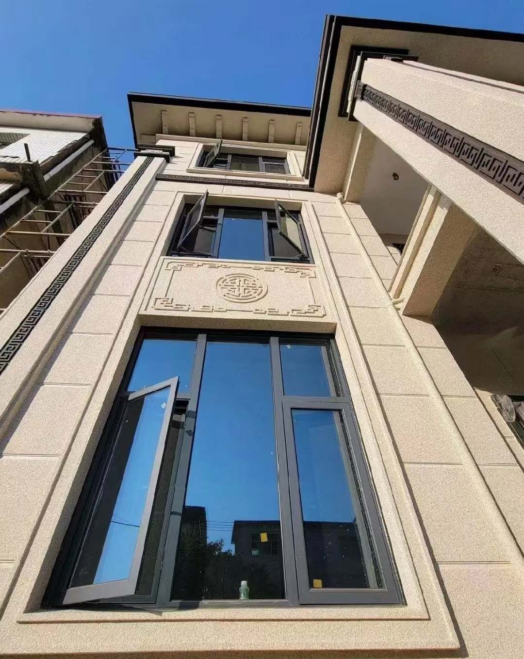 漯河 黄金麻荔枝面别墅外墙干挂效果展示